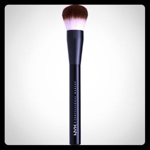 NYX make up Brush